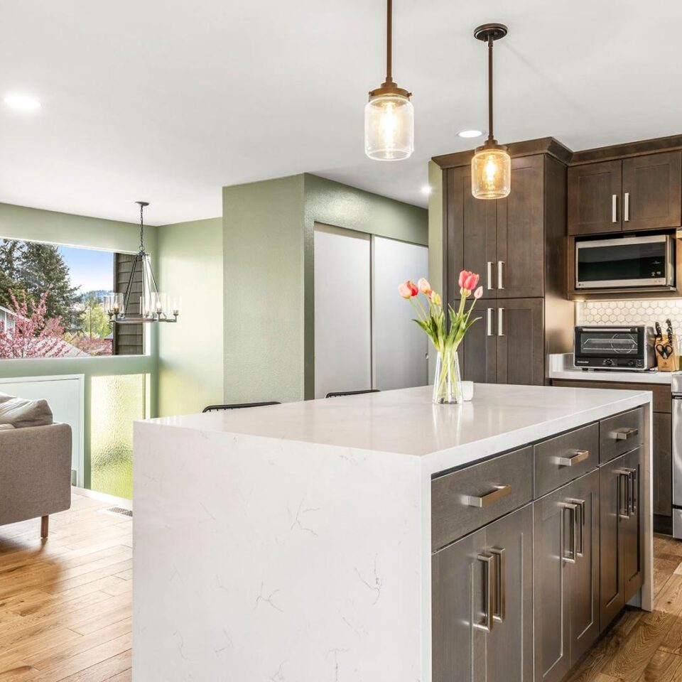 Kitchen & Bathroom Remodel Issaquah WA & Bellevue | Dream Home Construction